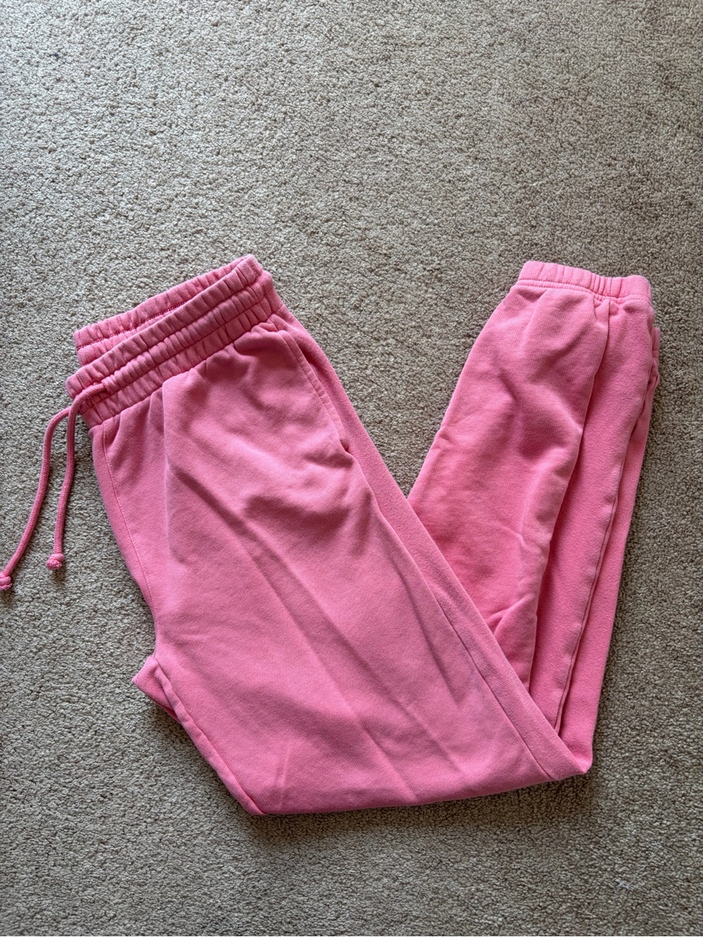 🦋 TNA - AIRYAF Pink Sweat Pants - Medium